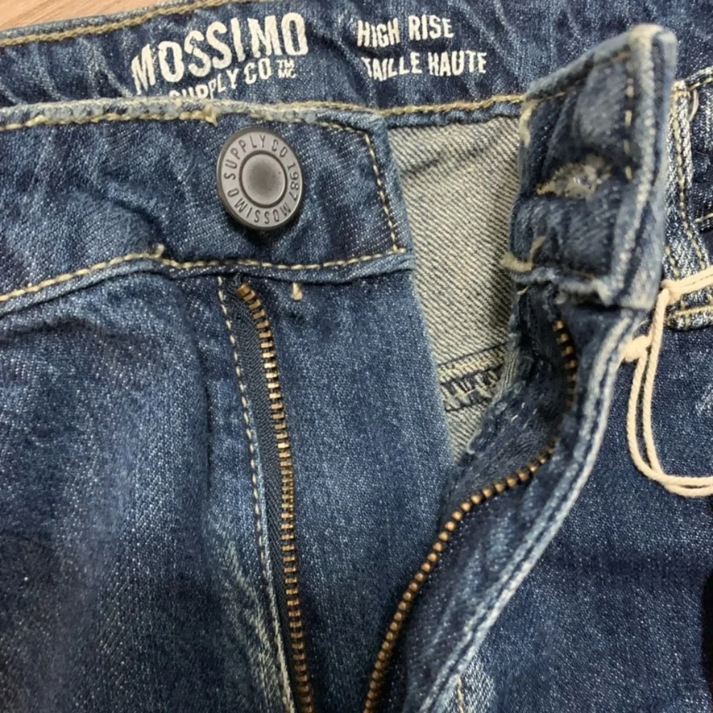 Mossimo Supply Co. mossimo distressed